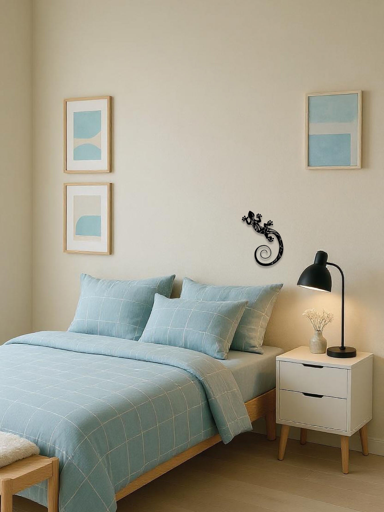 Unique Gecko Wall Art — Hanging Decoration Designed For Personalized Spaces