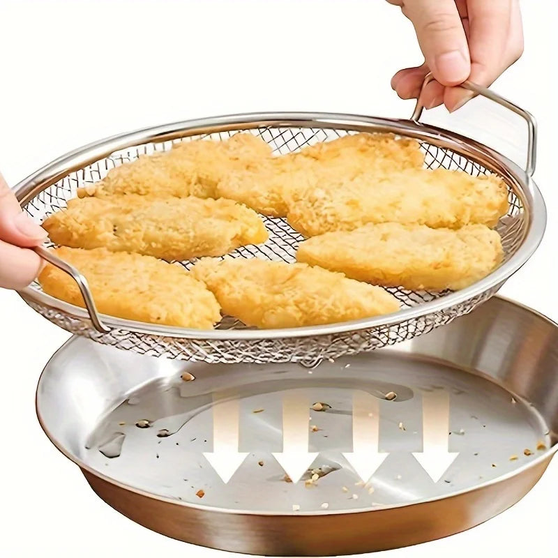 Coocosh stainless steel mesh tray elevates your culinary creations by allowing excess oil to drain away, promoting healthier meals. This durable, eco-friendly kitchen accessory combines sleek design with functionality, perfect for any cooking enthusiast.